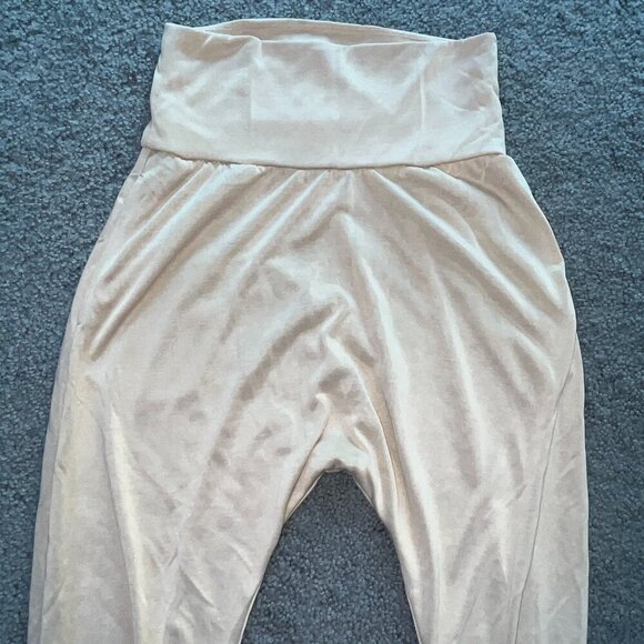 FREE PEOPLE MOVEMENT ECHO DROP CROTCH HAREM PANTS W/ RUCHED ANKLES - BEIGE - XS - Picture 3 of 12